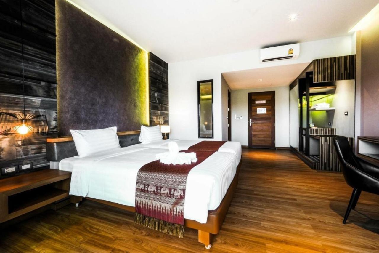 Hotel The Glory Gold Khao Lak Zewnętrze zdjęcie