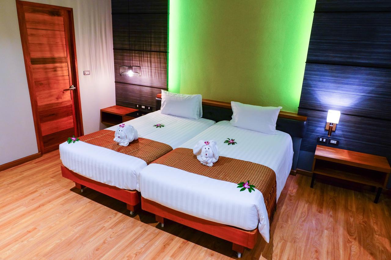 Hotel The Glory Gold Khao Lak Zewnętrze zdjęcie