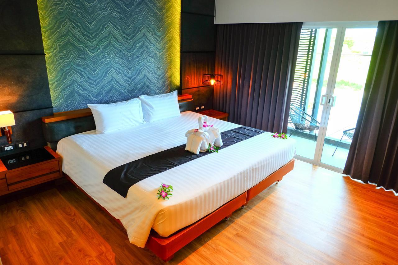 Hotel The Glory Gold Khao Lak Zewnętrze zdjęcie